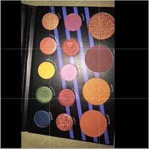 Eyeshadow palette